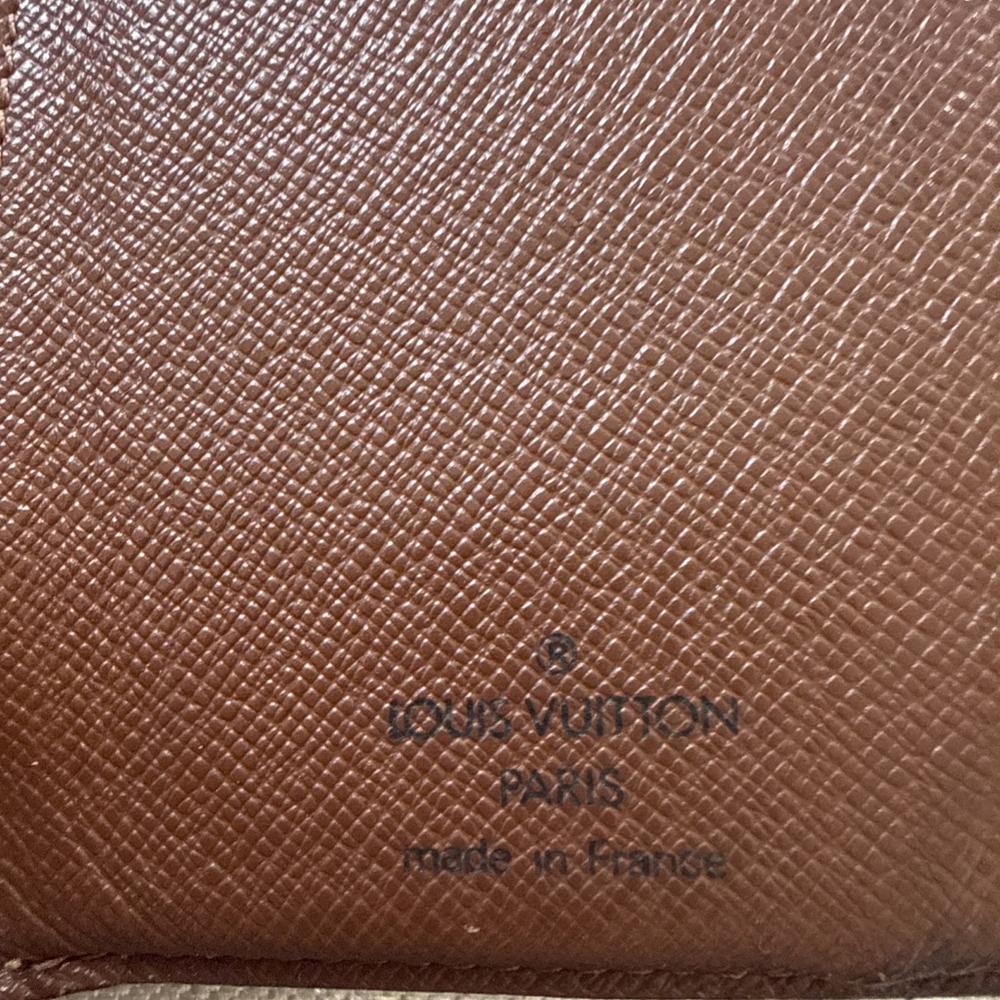 Louis Vuitton Monogram Canvas Long Bifold Wallet - Picture 4 of 10